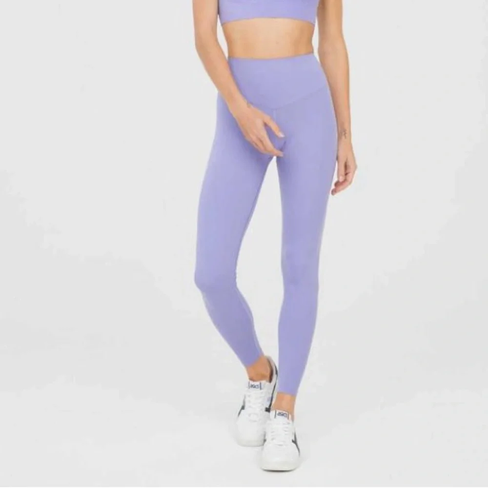 Aerie Offline Goals Lavender Leggings - Picture 1 of 5